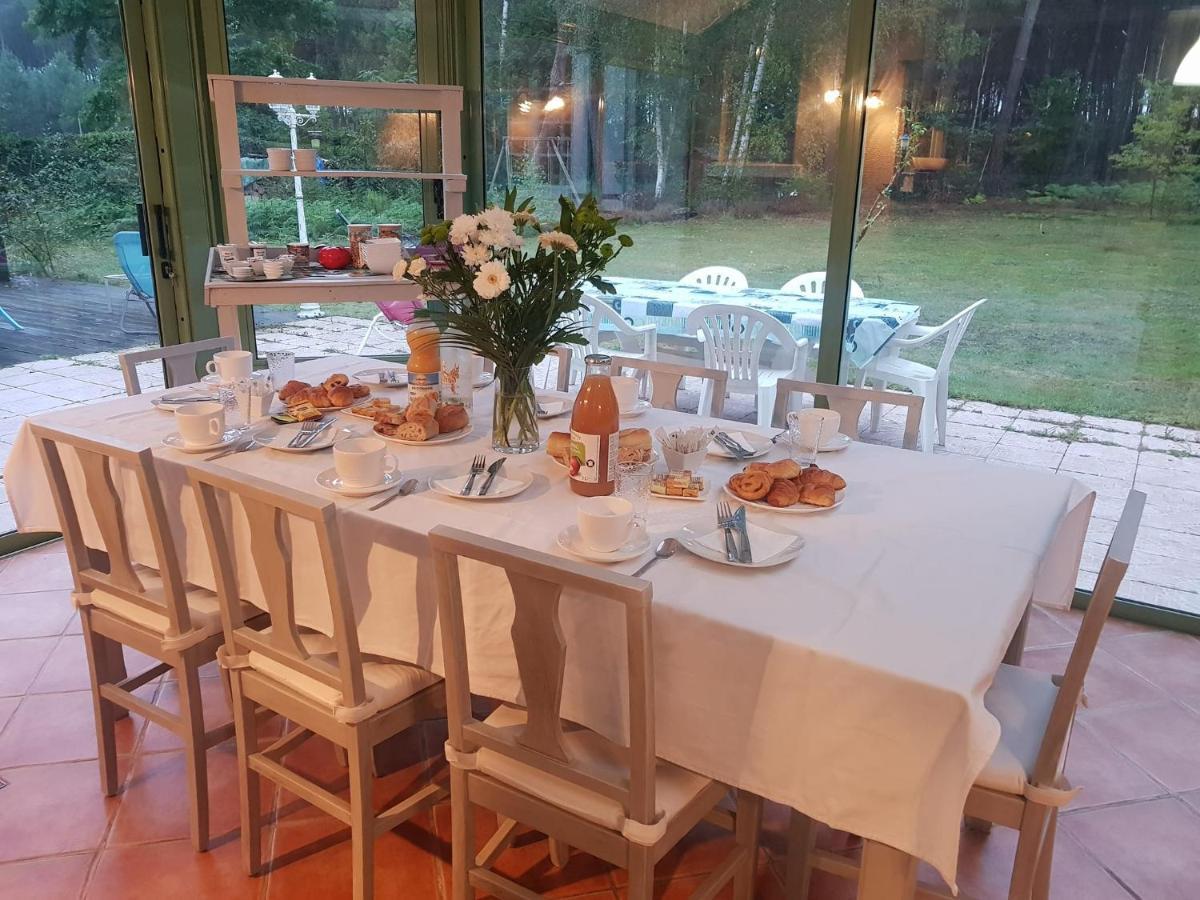 B&B La Foret De Charmeuse Ruaudin Екстериор снимка